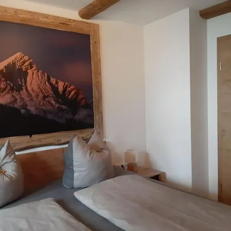 Pure Mountain Garden *