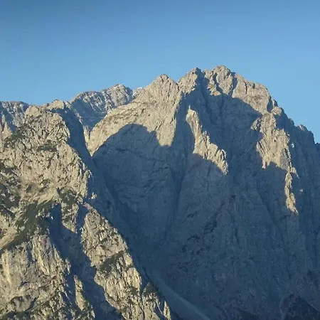 Pure Mountain Garden * 가르미슈파르텐키르헨